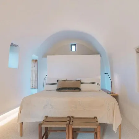 Casa Kombonada - Luxury To Rent In Kythira Villa