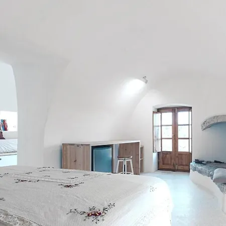 Casa Kombonada - Luxury To Rent In Kythira Villa *