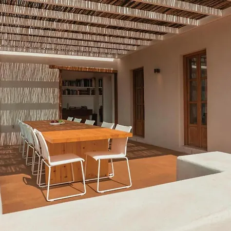 Casa Kombonada - Luxury To Rent In Kythira Kastrisianika